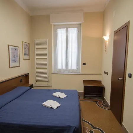 Due, A 10 Metri Dal Mare *