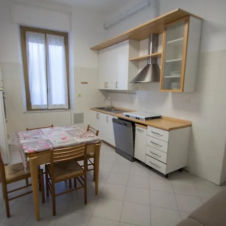 Due, A 10 Metri Dal Mare 公寓 瓦拉泽